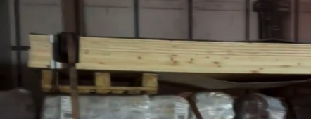 Die Platten, noch auf dem LKW